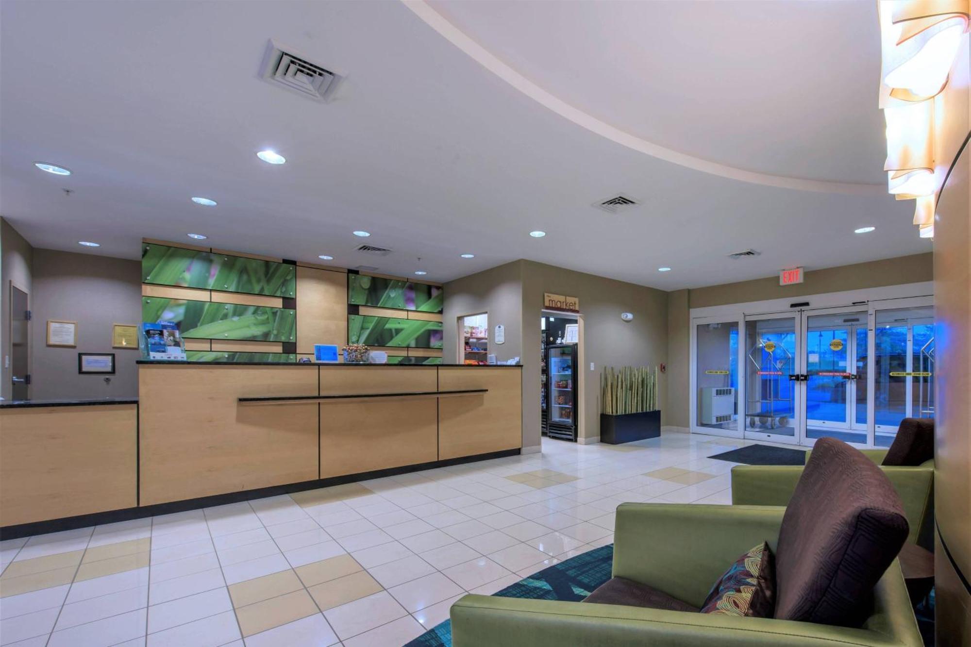 Springhill Suites Devens Common Center Buitenkant foto