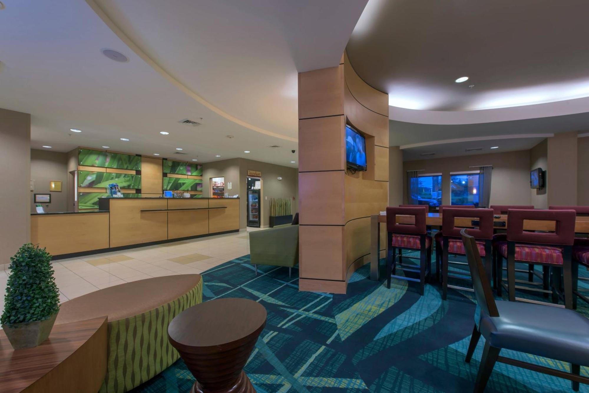 Springhill Suites Devens Common Center Buitenkant foto